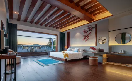 NARKA Hot Springs Resort Hotel