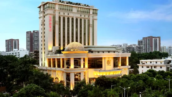 Golden Splendid Hotel