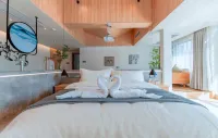 Wubai · Muye High-end Holiday Hostel Hotels in Fenghuang