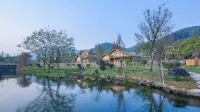 Lianxin Valley Hotels in Cicheng Ancient City