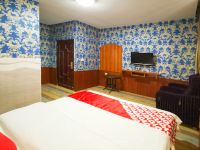 南充爱琴海宾馆 - 普通大床房