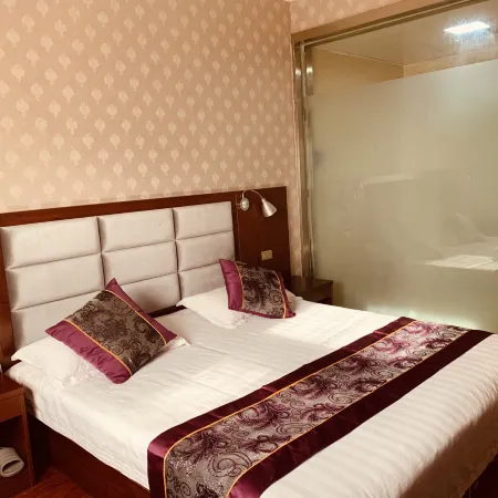 Zhongyun Hotel (Baofeng Longxing Road) Hotels in Baofeng