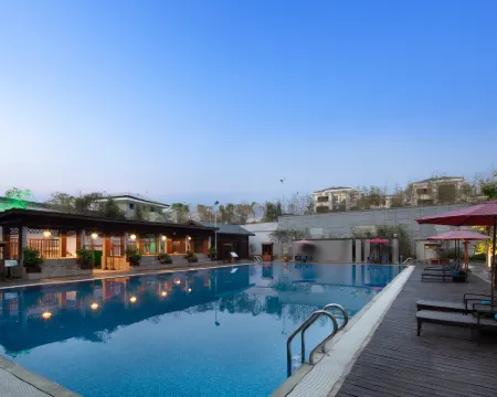 Wyndham Garden Wuyishan Hotels in Wuyishan
