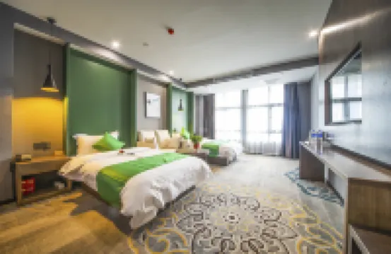 Shell Hotel(east high speed railway station&Zhengdong Business Center store)
