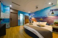 Shell Hotel(east high speed railway station&Zhengdong Business Center store)