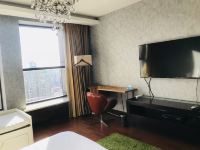 好时家酒店式公寓(北京世贸天阶店) - 时尚精品大床房