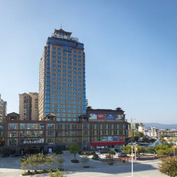 Yuanbao Shan Hotel