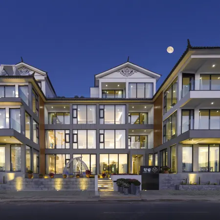 Brahmansu · Pure Soul | Holiday Villa Guanyun Sea View Light Luxury Inn (Dali Erhai Branch)