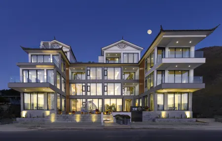 Brahmansu · Pure Soul | Holiday Villa Guanyun Sea View Light Luxury Inn (Dali Erhai Branch)