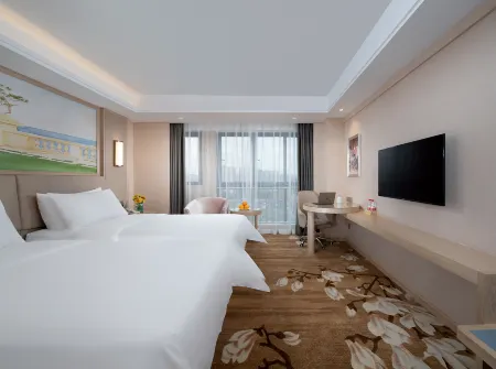 Vienna Hotel (Chongqing University Town) Отели рядом с достопримечательностью «Daxue Chenghuaban Park»