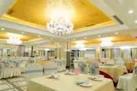 Riyueheng Hotel Hotels in Hezhou