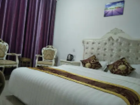 西嶺雪山雪影苑農家樂