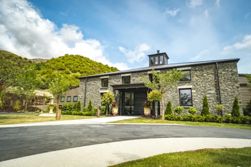 Gibbston Valley Lodge and Spa Hotels in Cardrona
