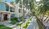 South China Hotel - balcón