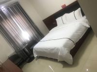 和田晨晨商务宾馆 - 标准大床房