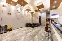 Jichu Hotel (Jianli Rongcheng Avenue Chinese Medicine Hospital Branch)
