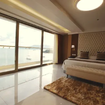 Central Park Reef Resort