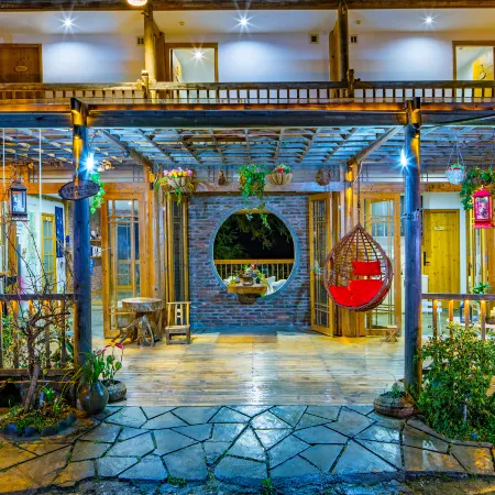 seclusion Hotel(Liping Zhaoxing store