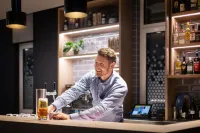 Holiday Inn Express ERLANGEN by IHG - Quầy bar