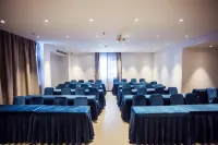 Homeinn Selected Hotel (Feng County Jiefang East Road Lao Dongguan Pedestrian Street) Hotels in Feng County