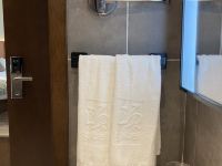 和颐酒店(上海漕河泾中环漕宝路店) - 和颐商务房