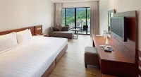 The Bayview Beach Resort