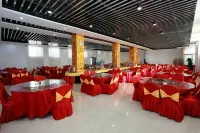Quwo Dexin Business Hotel