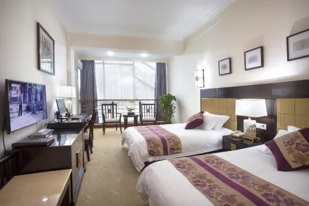 Tongyong Fenghua (Guilin) Residence Center Отели рядом с достопримечательностью «Maozhou Island, Daxu Ancient Town»