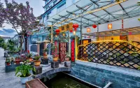 Rongshe Inn - إقامة ريفية