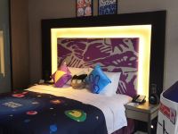 西安印力诺富特酒店 - 开心超人Zenbo智能大床房