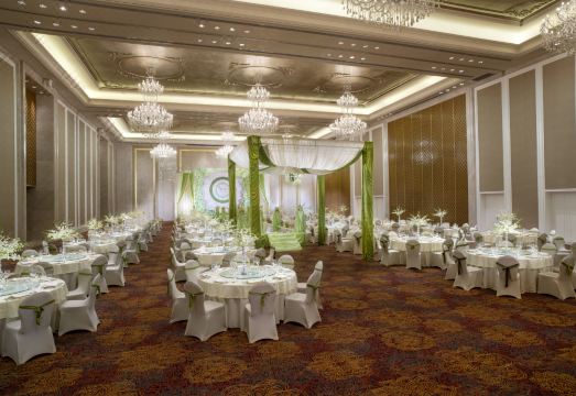 3. 소피텔 시닝..