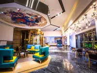 CHEERMAY Hotel (Longhushan Scenic Area Visitor Center) Hotel di Guixi