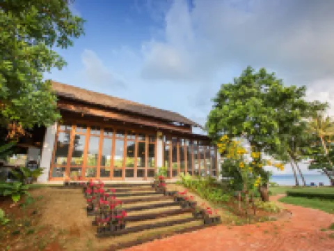 มิรา มนตรา รีสอร์ต เกาะหมาก โรงแรมในเกาะหมาก