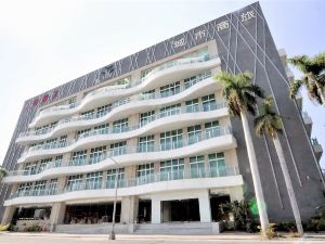 City Suites - Kaohsiung Chenai