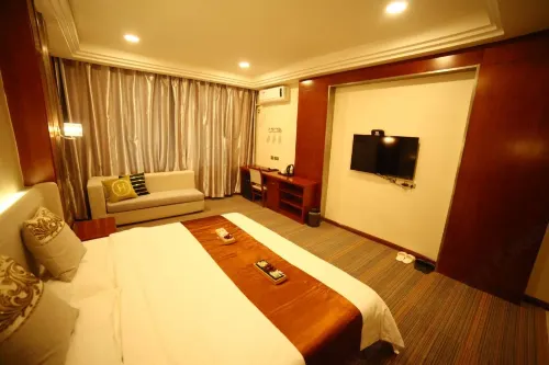 Ding Feng Business Guild Hall Hotels in Faku County