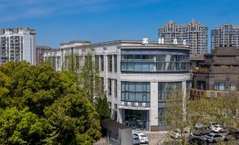 Meishi Hotel(Shanghai Changjiang South Road Store)
