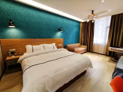 Millennium Hotel San Francisco Hotels near Weng'an County Martyrs Cemetery