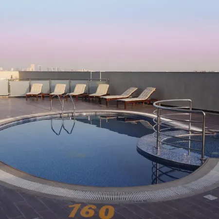 Samaya Hotel Apartment Dubai Отели рядом с достопримечательностью «Парк аттракционов Global Village»