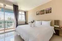 โรงแรม เอเวอร์กรีน สวีท โรงแรมในสุราษฎร์ธานี