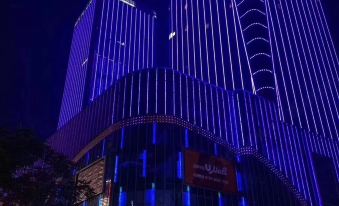 Xiangtan tease fish intelligent E-sports Theme Hotel