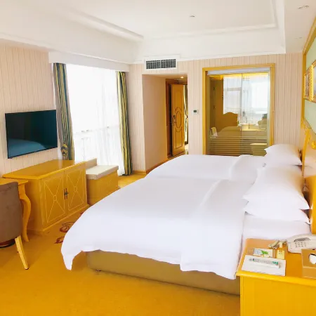 Vienna Hotel (Lingshan Liufengshan Pedestrian Street)