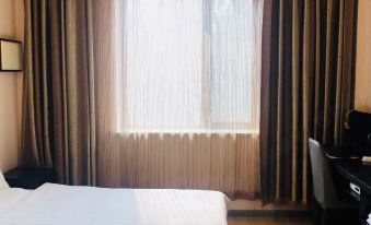 Xinhuaxia Sunflower Express Hotel