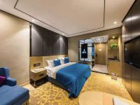 西宁凯槟国际酒店 - 豪华阳光大床房