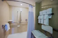 Crowne Plaza Newark Airport Hoteles en Elizabeth