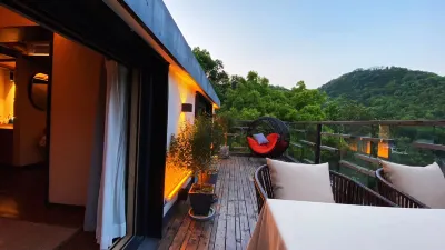Wuta Xinshe (Hangzhou West Lake) Hotels near Yintai Department Store (Zhijiang Branch)
