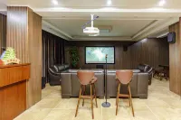 Lakeside Yunqi Hostel