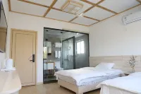 Moon Bay Xiaojiangshan Inn