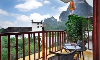 Yangshuo Village Inn(By Moon Hill)