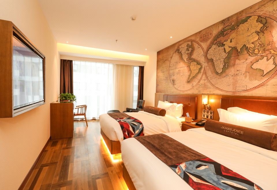 2. 제임스 조이스 ..