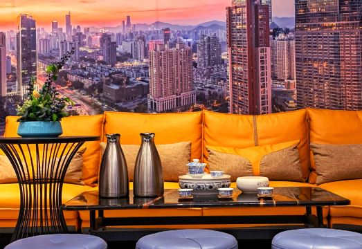 야위안 쑨강 호텔의 깔끔한 객실 내부 이미지